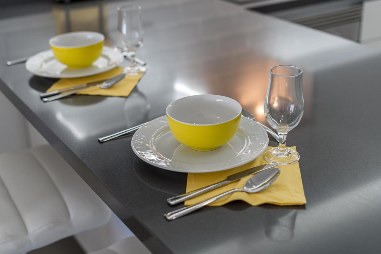Buenavista Sunflower Apartment In Playa La Arena Puerto de Santiago  Εξωτερικό φωτογραφία